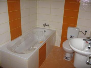 Kúpeľňa a WC Kúpeľňa a WC