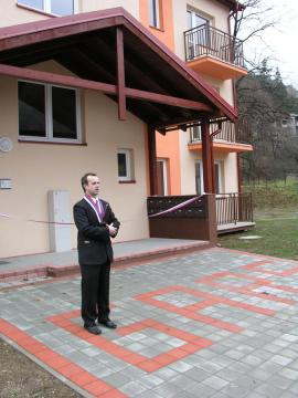 13.11.2009 Odovzdávanie obecných bytov 13.11.2009 Odovzdávanie obecných bytov
