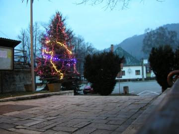 09-12-14 Námestie ešte bez snehu 09-12-14 Námestie ešte bez snehu